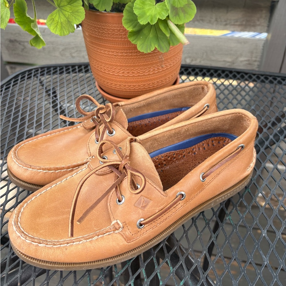 NWOT Sperry Men's Brown Loafers 7.5 wide